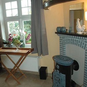 Zimmer mit zwei Einzelbetten